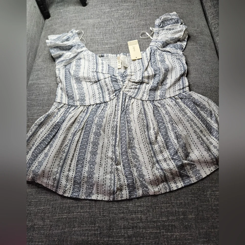 JAPNA Bohemian Peplum White & Blue Paisley Patterned Top - Picture 1 of 9
